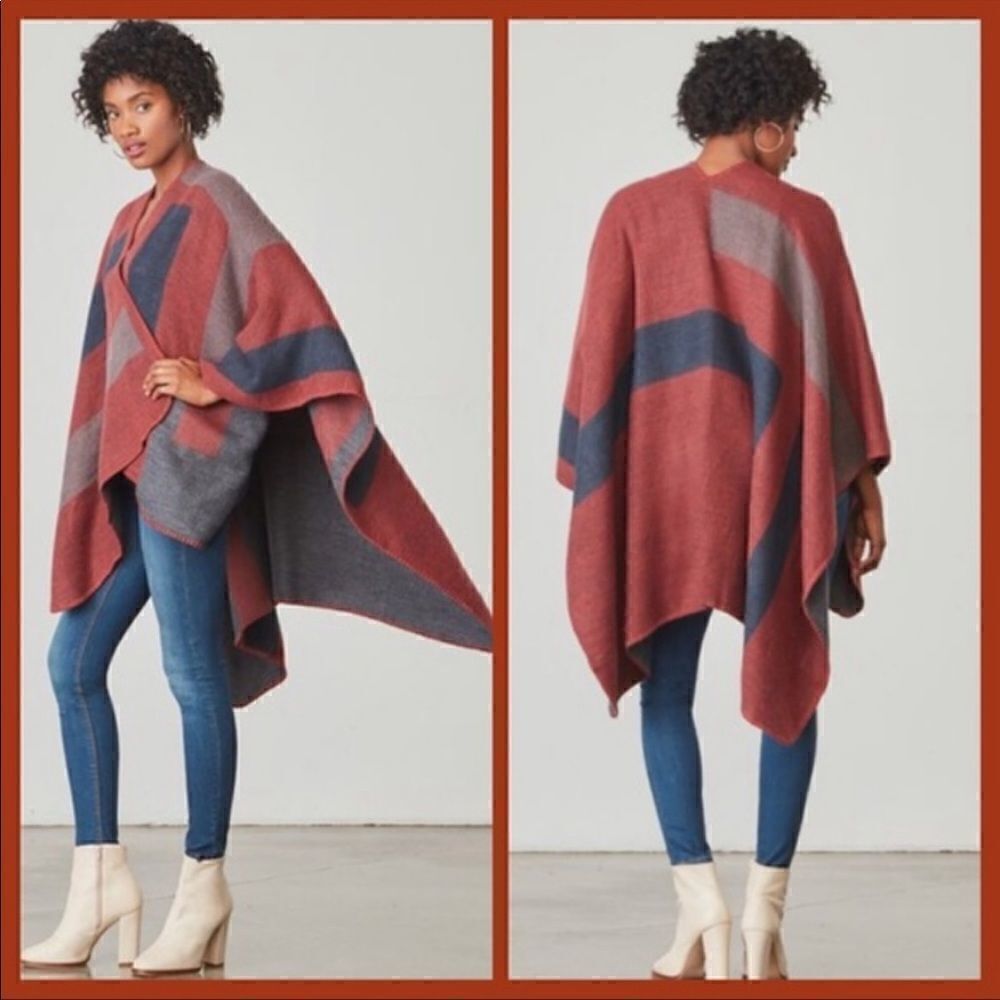 BB Dakota Maroon, Navy & Gray Striped Poncho